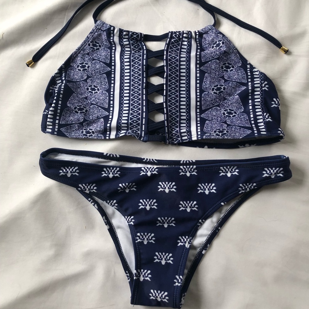 ‼️DONATING IN 24H‼️ NWOT Zaful Bikini